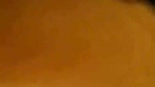 Greek stepmom keratonei ton antra tis