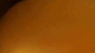 Greek stepmom keratonei ton antra tis