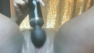 Thick ebony bbw squirts with butt plug