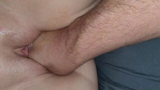 Amateur fisting ????