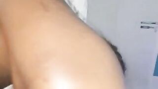 Comendo uma magrinha casada