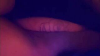 I can make my pussy talk..