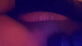 I can make my pussy talk..