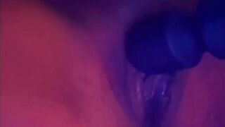 I can make my pussy talk..