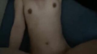 保育士のスレンダー美女に中出し。Creampie for a Japanese woman