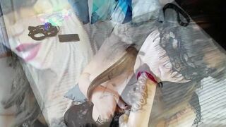 gentle seductive suction by March Foxie