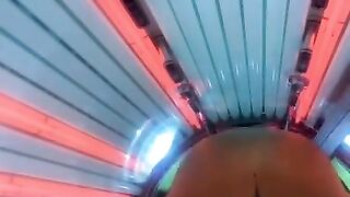 Fucking my huge bbc dildo & squirting in public tanning bed