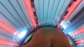 Fucking my huge bbc dildo & squirting in public tanning bed