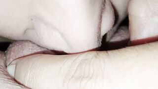 El repartidor me da una Rica mamada