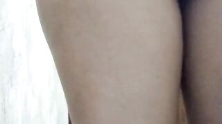 Desi bhabhi ne diya pura maja naahate hue muje