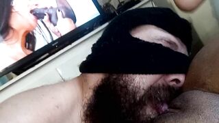 suck me make me ejaculate in your naughty mouth, do you like to suck a pussy?