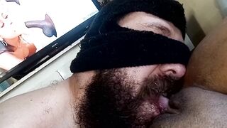 suck me make me ejaculate in your naughty mouth, do you like to suck a pussy?