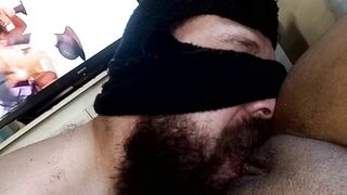 suck me make me ejaculate in your naughty mouth, do you like to suck a pussy?