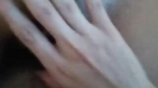 MI NOVIA se Pone MUY CALIENTE y me pide que le dé