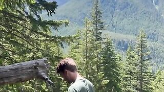 Risky outdoor quicky right on the trail - creampie ending