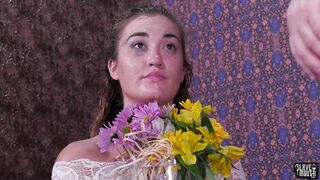 Kat Monroe facialised