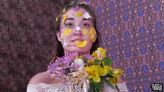 Kat Monroe facialised