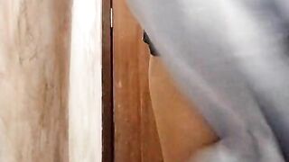 Indian hot aunty ne aapne chuchee dabae full enjoy indian aunty