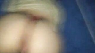 Le di tan duro que se????????????