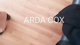 iş yerindeki evli sekreteri fena sikiyor 2 part 1 - Turkish hot secretary sex part 1