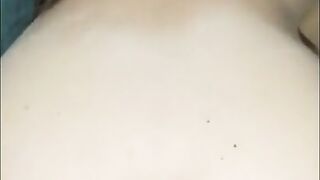 زوری میکنه تو کونش دختره چه جیغی میزنه - persian anal sex