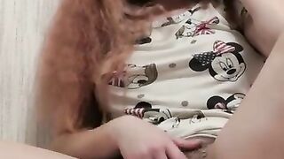 I made a video of my hairy pussy for my college physics teacher. I have a tampon inside my pussy