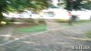 Mamada en público en un parque con mi novia (Casi la pillan con mi verga en la boca)