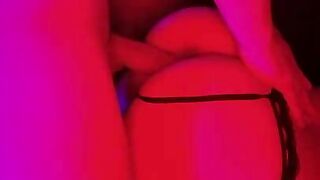 Pareja Sex - Previa juego con su cola - Analsex