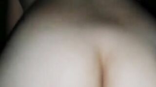 Jovencita de gran culo tiene sexo duro ricos sentónes y gemidos fuertes