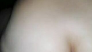 Jovencita de gran culo tiene sexo duro ricos sentónes y gemidos fuertes