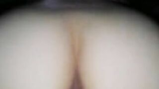 Jovencita de gran culo tiene sexo duro ricos sentónes y gemidos fuertes