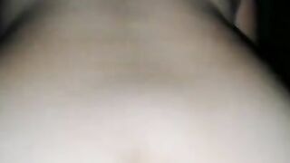 Jovencita de gran culo tiene sexo duro ricos sentónes y gemidos fuertes