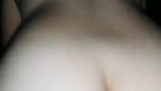 Jovencita de gran culo tiene sexo duro ricos sentónes y gemidos fuertes