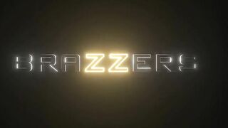 Dominuru - Luna Star, Angela White / Brazzers