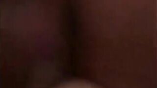 Терпит первое двойное проникновение