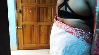 pakistani sauteli maan kee saphaee ke ghar sautela beta mila yaun uttejit aur Chudai - Desi Hindi Choda Chudi