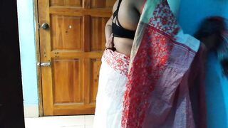 pakistani sauteli maan kee saphaee ke ghar sautela beta mila yaun uttejit aur Chudai - Desi Hindi Choda Chudi