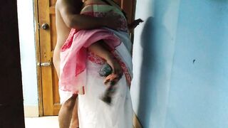 pakistani sauteli maan kee saphaee ke ghar sautela beta mila yaun uttejit aur Chudai - Desi Hindi Choda Chudi