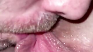 Extreme Closeup Pussy eating