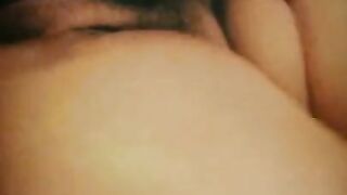 Fick und schlag mich noch härter!!! Sexy Nachbarin schreit beim Orgasmus