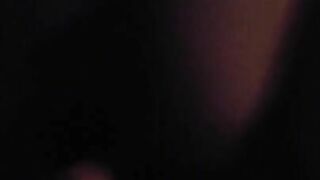 Trombo la fidanzata del mio migliore amico in macchina