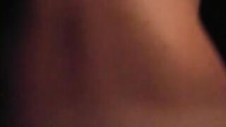 Trombo la fidanzata del mio migliore amico in macchina