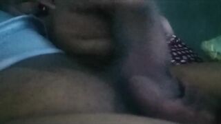 Iba talaga pag malibog partner mo pati sa panunuod ng tv Magiinit ka