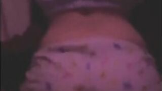 ado baiser en levrette