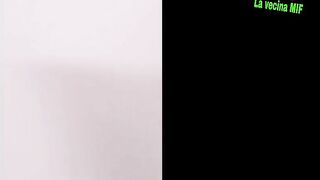 The milf neighbor in the hospital cums for a client who asks her to squirt