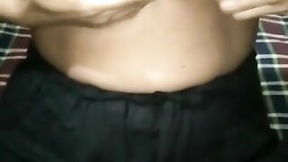 Hot Sexy Boobs Showing- Hot Sexy Beautiful Girl Showing her Boob's