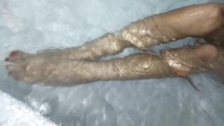 Argentina Gritona Rubia en Jacuzzi Horny Petite Pov Women Masturbating Latin