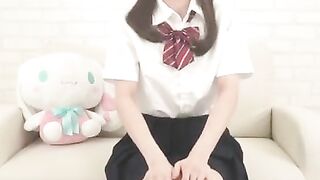 女子大生まな 日本の女子高生が下着を覗かれてしまう瞬間を再現 119