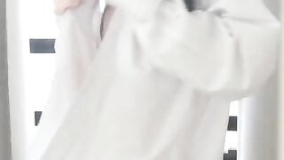 女子大生まな 日本の女子高生が下着を覗かれてしまう瞬間を再現 119