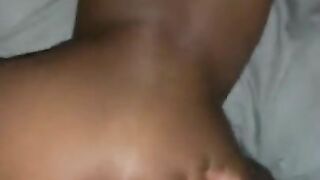 Fill up her little pussy kat